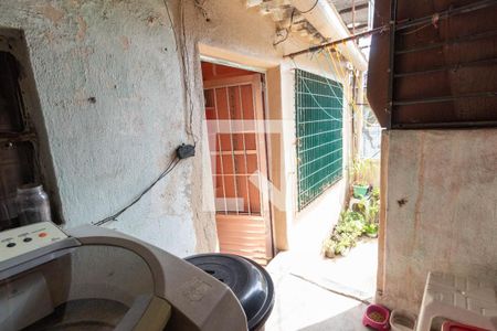 Casa à venda com 85m², 3 quartos e 1 vagaLavanderia