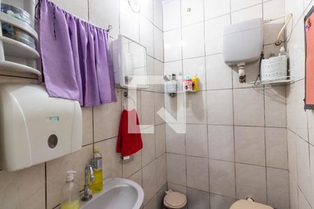 Casa à venda com 85m², 3 quartos e 1 vagaBanheiro 2