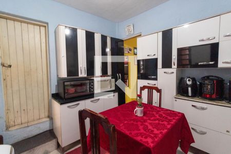 Casa à venda com 85m², 3 quartos e 1 vagaCozinha