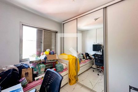 Casa à venda com 155m², 3 quartos e 2 vagasQuarto 3 