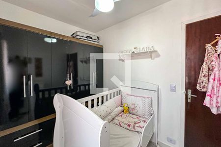 Casa à venda com 155m², 3 quartos e 2 vagasQuarto 2 