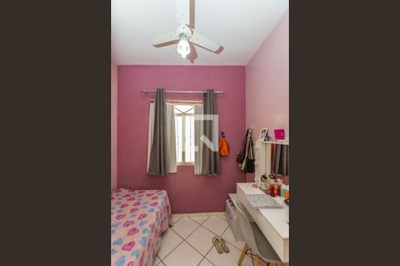 Casa à venda com 80m², 4 quartos e 2 vagasQuarto 2