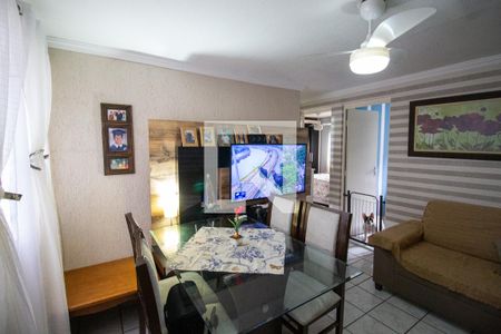 Sala de apartamento à venda com 2 quartos, 50m² em Conjunto Residencial José Bonifácio, São Paulo