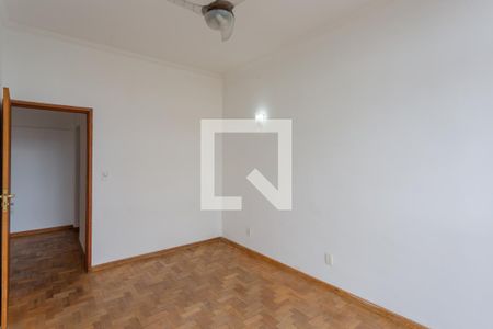 Quarto 2 de apartamento para alugar com 2 quartos, 88m² em Lourdes, Belo Horizonte