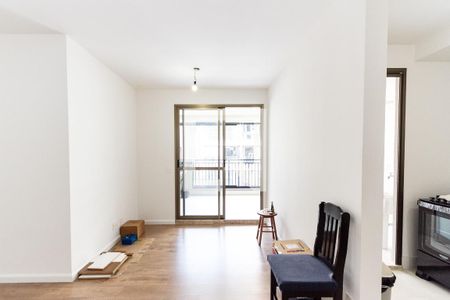 Sala de apartamento à venda com 2 quartos, 68m² em Água Branca, São Paulo