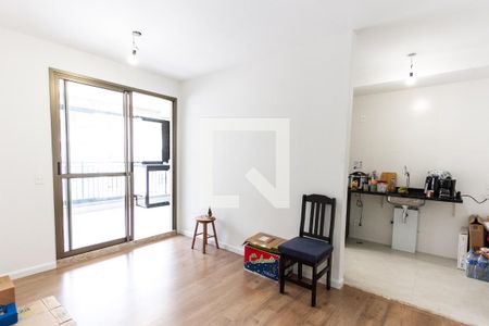 Sala de apartamento à venda com 2 quartos, 68m² em Água Branca, São Paulo