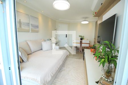 Sala de apartamento à venda com 3 quartos, 74m² em Vila Bertioga, São Paulo