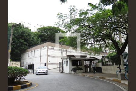 Apartamento à venda com 55m², 2 quartos e 1 vagaEntrada Condomínio Portaria 2