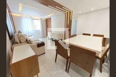 Apartamento à venda com 55m², 2 quartos e 1 vaga Apartamento à venda com 55m², 2 quartos e 1 vagaSala