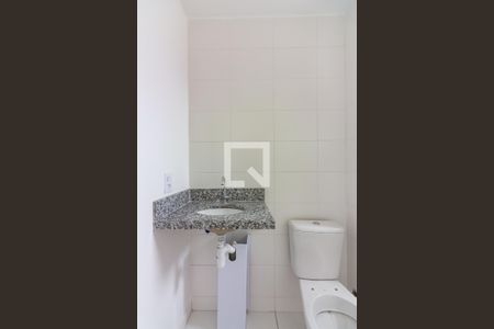 Banheiro de apartamento à venda com 1 quarto, 30m² em Km 18, Osasco