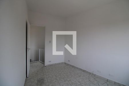 Quarto 2 de casa para alugar com 2 quartos, 45m² em Interlagos, São Paulo