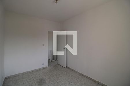 Quarto 1 de casa para alugar com 2 quartos, 45m² em Interlagos, São Paulo