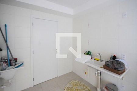 Cozinha e Área de Serviço de apartamento para alugar com 1 quarto, 28m² em Vila Ema, São Paulo