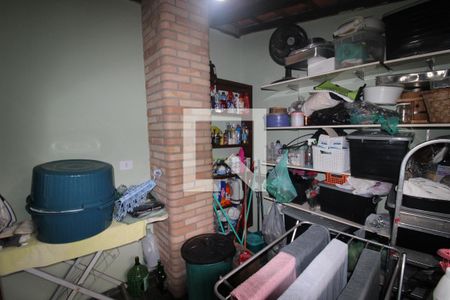 Casa à venda com 310m², 3 quartos e 6 vagasÁrea de Serviço