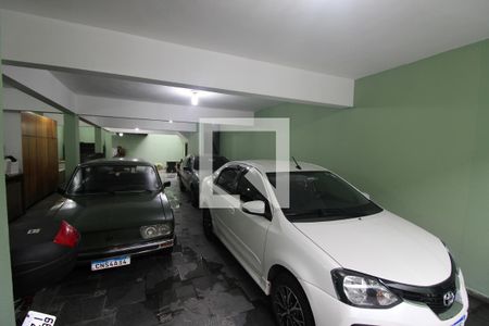 Casa à venda com 310m², 3 quartos e 6 vagasÁrea comum