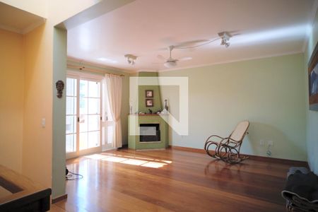 Sala 2 de casa à venda com 3 quartos, 280m² em Morro Santana, Porto Alegre