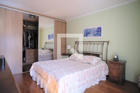 Casa à venda com 280m², 3 quartos e 4 vagasSuíte 3