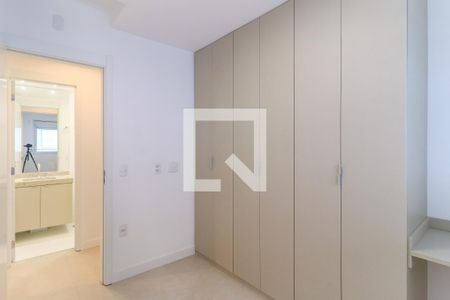 Apartamento para alugar com 69m², 2 quartos e 1 vagaQuarto