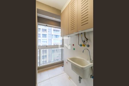 Apartamento para alugar com 69m², 2 quartos e 1 vagaÁrea de Serviço