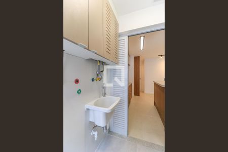 Apartamento para alugar com 69m², 2 quartos e 1 vagaÁrea de Serviço