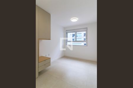 Apartamento para alugar com 69m², 2 quartos e 1 vagaSuíte