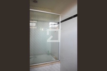 Banheiro da Suíte de casa para alugar com 4 quartos, 280m² em São Braz, Curitiba