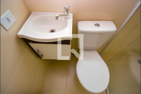 Banheiro da Suíte de apartamento para alugar com 2 quartos, 70m² em Nova Petrópolis, São Bernardo do Campo