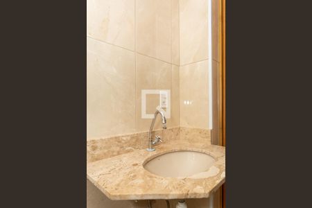 Apartamento à venda com 73m², 2 quartos e sem vagaBanheiro da Suíte