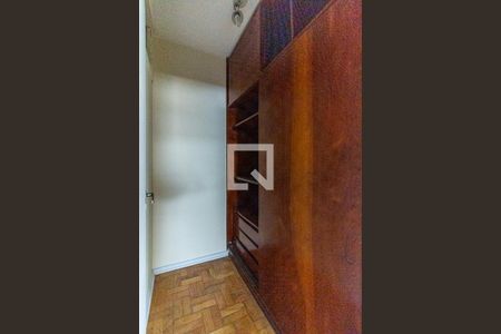 Apartamento à venda com 86m², 2 quartos e sem vagaCloset