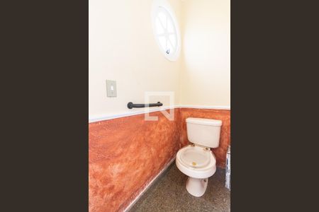 Casa para alugar com 450m², 3 quartos e 4 vagasLavabo