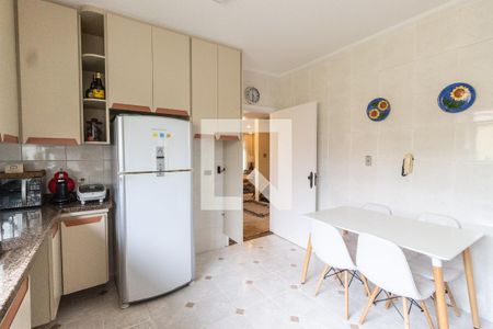 Casa para alugar com 450m², 3 quartos e 4 vagasCozinha