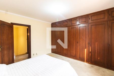 Casa para alugar com 450m², 3 quartos e 4 vagasQuarto 2