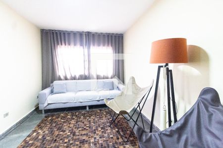 Casa para alugar com 450m², 3 quartos e 4 vagasQuarto de serviço