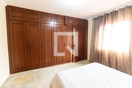 Casa para alugar com 450m², 3 quartos e 4 vagasQuarto 2