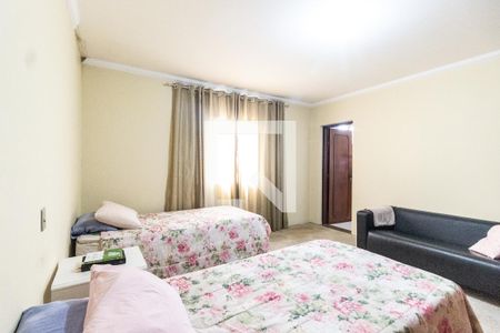 Casa para alugar com 450m², 3 quartos e 4 vagasQuarto 3