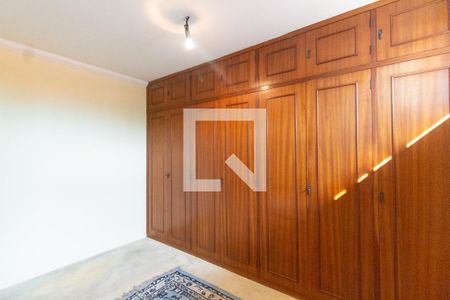 Casa para alugar com 450m², 3 quartos e 4 vagasCloset
