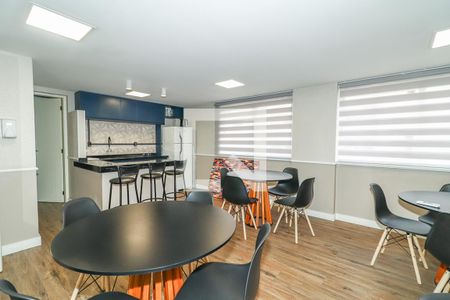 Apartamento à venda com 72m², 2 quartos e sem vagaÁrea comum - Salão de festas