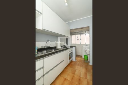 Apartamento à venda com 72m², 2 quartos e sem vagaCozinha e Área de Serviço