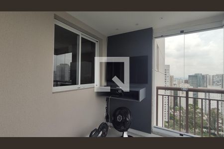 Sala de TV de apartamento à venda com 2 quartos, 75m² em Vila Andrade, São Paulo