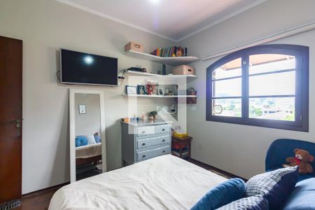 Casa à venda com 320m², 4 quartos e 7 vagas Casa à venda com 320m², 4 quartos e 7 vagasQuarto 3