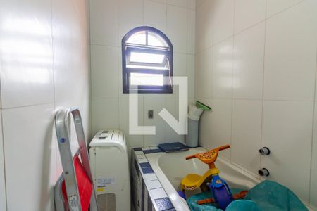 Casa à venda com 320m², 4 quartos e 7 vagas Casa à venda com 320m², 4 quartos e 7 vagasBanheiro da Suíte 1