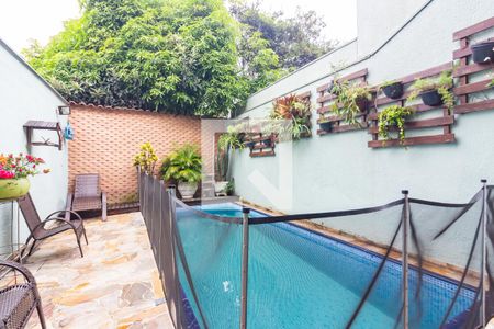 Casa à venda com 320m², 4 quartos e 7 vagas Casa à venda com 320m², 4 quartos e 7 vagasÁrea Gourmet