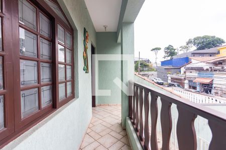 Casa à venda com 320m², 4 quartos e 7 vagas Casa à venda com 320m², 4 quartos e 7 vagasSacada