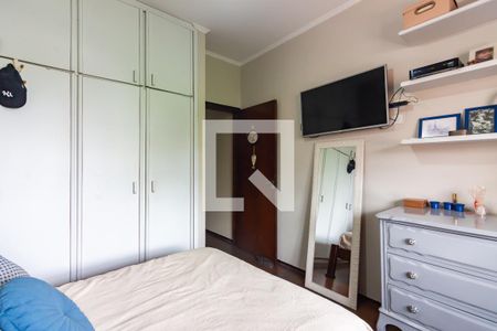 Casa à venda com 320m², 4 quartos e 7 vagas Casa à venda com 320m², 4 quartos e 7 vagasQuarto 3