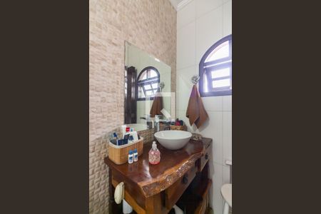 Casa à venda com 320m², 4 quartos e 7 vagas Casa à venda com 320m², 4 quartos e 7 vagasBanheiro da Suíte 1