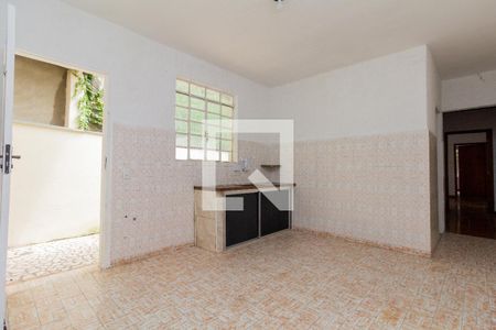 Casa à venda com 350m², 6 quartos e 2 vagas Casa à venda com 350m², 6 quartos e 2 vagasCasa 1: Cozinha