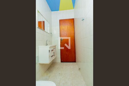 Casa à venda com 350m², 6 quartos e 2 vagas Casa à venda com 350m², 6 quartos e 2 vagasCasa 2: Banheiro