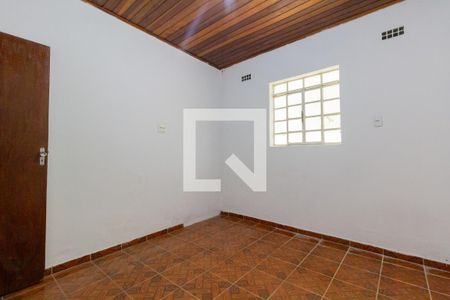 Casa à venda com 350m², 6 quartos e 2 vagas Casa à venda com 350m², 6 quartos e 2 vagasCasa 1: Quarto 2