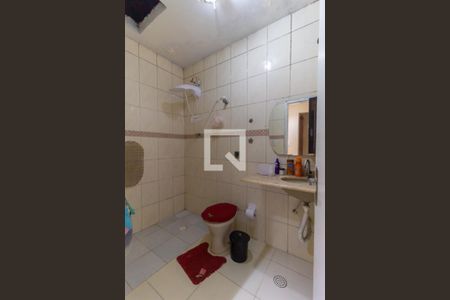 Casa à venda com 363m², 2 quartos e 2 vagas Casa à venda com 363m², 2 quartos e 2 vagasBanheiro Casa 2