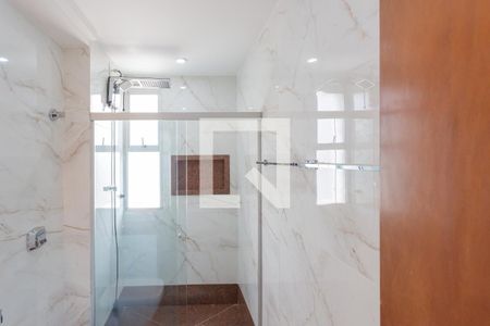 Apartamento para alugar com 273m², 4 quartos e 3 vagas Apartamento para alugar com 273m², 4 quartos e 3 vagasBanheiro